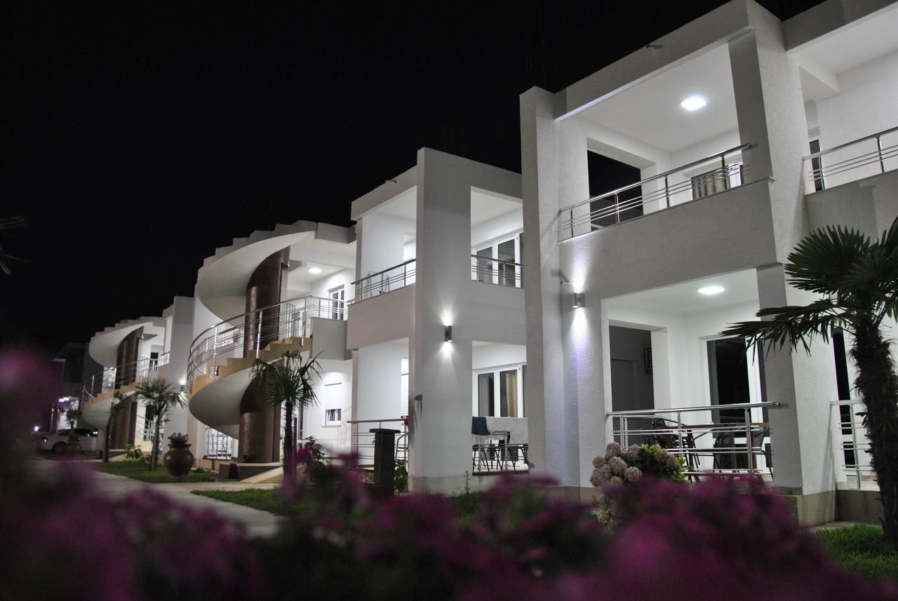 Royal Apartments & Villas Ulcinj Eksteriør bilde