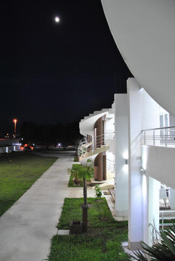 Royal Apartments & Villas Ulcinj Eksteriør bilde