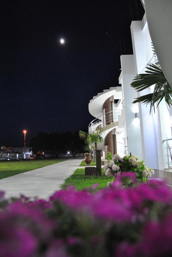 Royal Apartments & Villas Ulcinj Eksteriør bilde