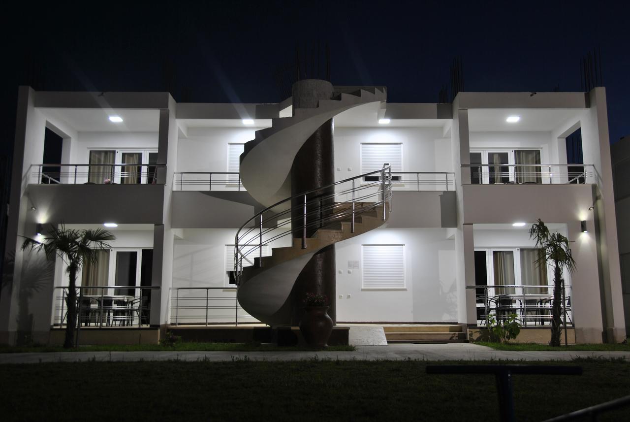 Royal Apartments & Villas Ulcinj Eksteriør bilde
